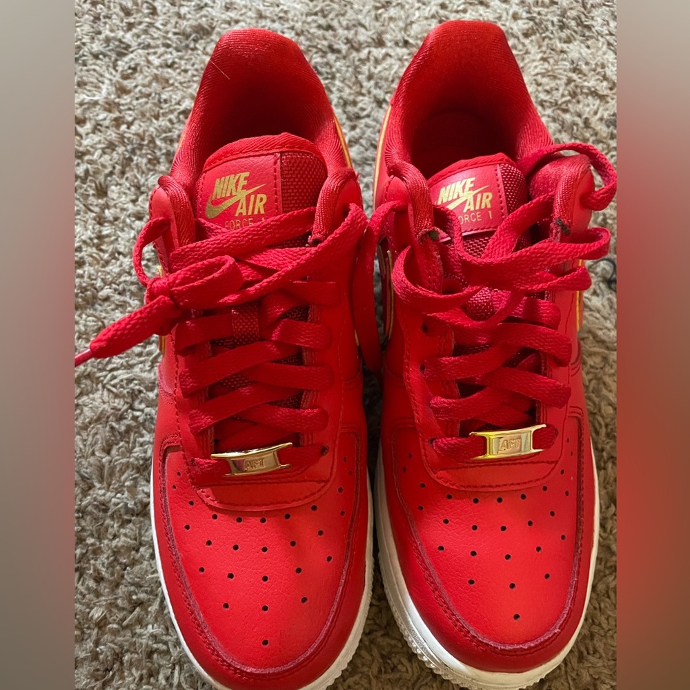 Red and gold nike air force 1